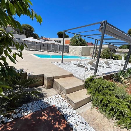 Appartement Grey Pearl With Free Ev Ch-Station à Valbandon Extérieur photo