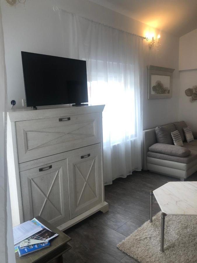 Appartement Grey Pearl With Free Ev Ch-Station à Valbandon Extérieur photo